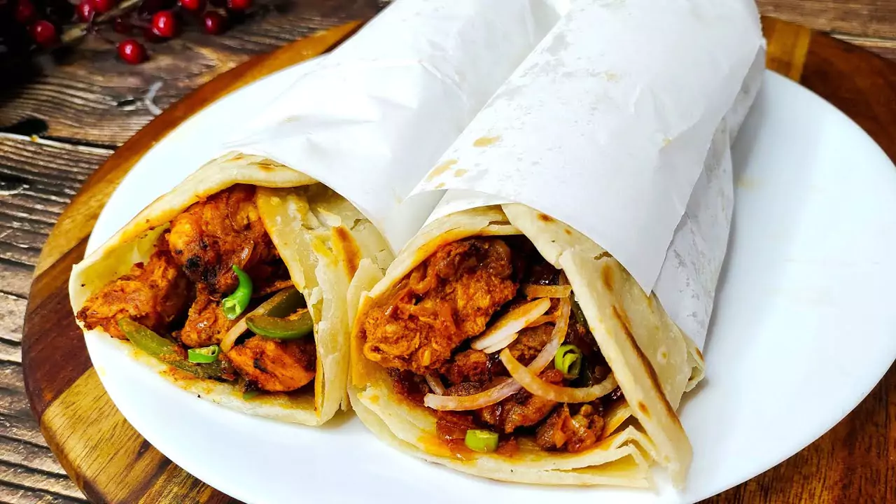 Chicken Roll - New Tasty Bites, Mahul Azamgarh Phoolpur