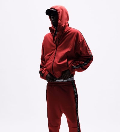 44-label-group-f-w-23-lookbook-30.jpg