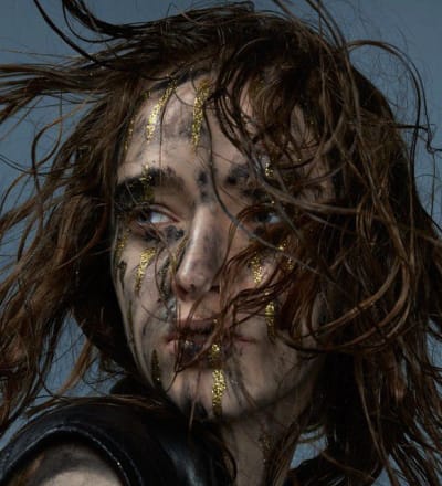 6-wild-beauty-looks-inspired-by-music-6.jpg