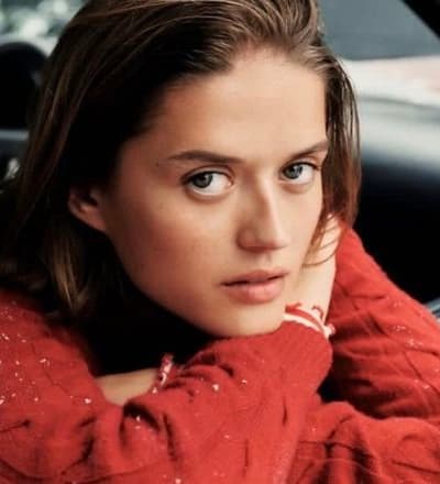 a-hilfiger-holiday-2025-campaign-4.jpg