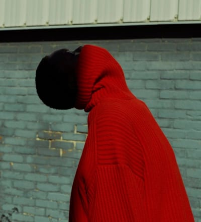 absorbed-in-red-8.jpg