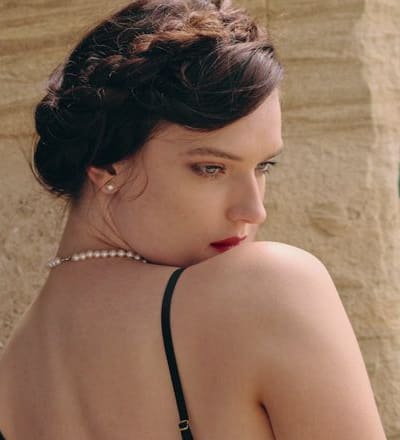 agents-of-the-manor-campaign-autumn-winter-2021-4.jpg