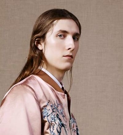 alexander-mcqueen-lookbook-pre-s-s-2016-1.jpg