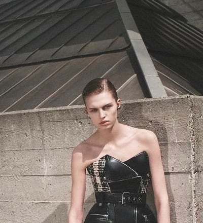 alexander-mcqueen-pre-fall-2023-15.jpg