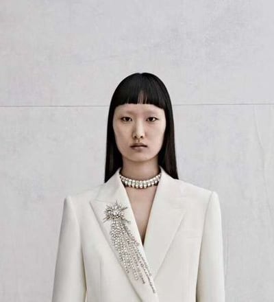 alexander-mcqueen-pre-spring-23-lookbook-17.jpg