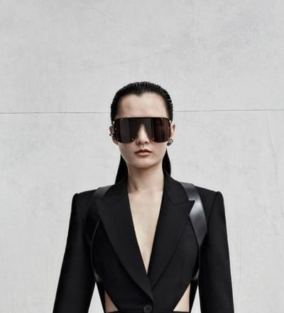 alexander-mcqueen-pre-spring-23-lookbook-24.jpg