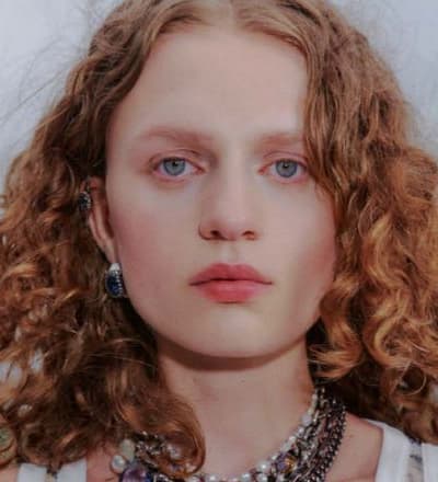alexander-mcqueen-resort-cruise-2022-lookbook-9.jpg