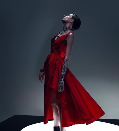 alexander-mcqueen-special-2.jpg