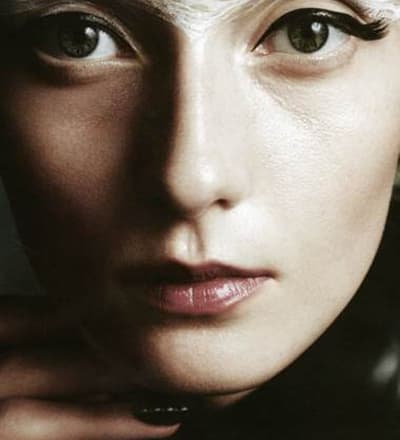 all-eyes-on-line-5.jpg