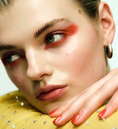 alternative-summer-chic-a-beauty-story-by-harriet-macsween-2.jpg