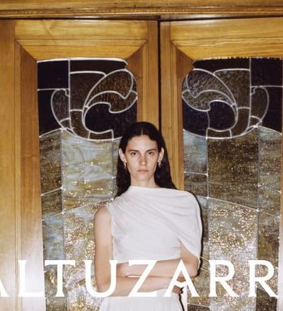 altuzarra-f-w-2023-campaign-11.jpg