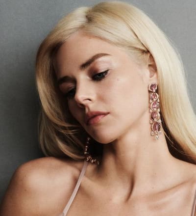 american-vogue-2025-24-6.jpg