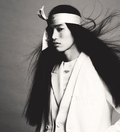 american-vogue-2025-2-6.jpg