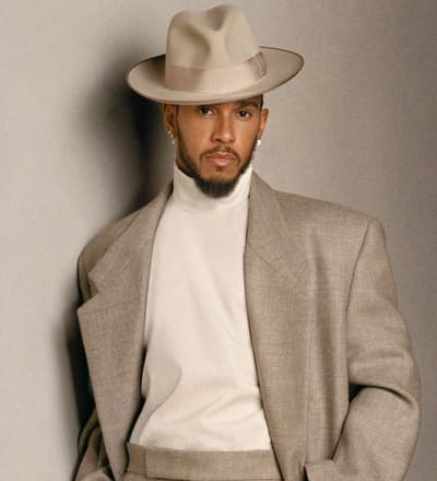 american-vogue-2025-41-1.jpg
