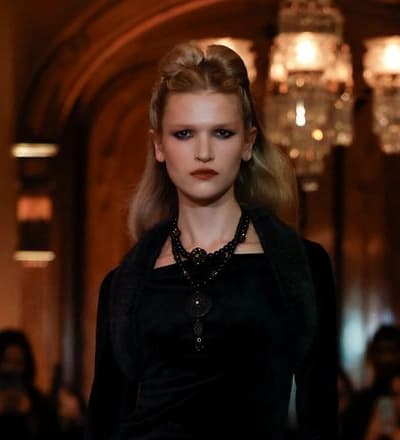 anna-sui-f-w-25-show-26.jpg