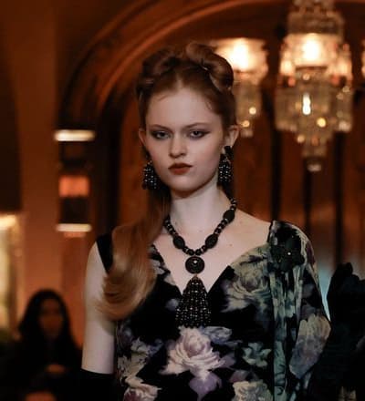 anna-sui-f-w-25-show-28.jpg