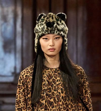 anna-sui-f-w-26-show-5.jpg