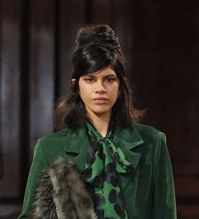 anna-sui-f-w-26-show-6.jpg