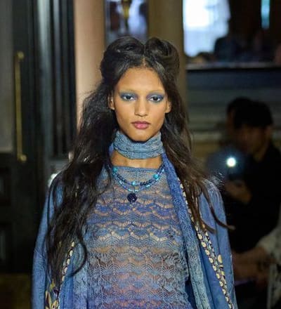 anna-sui-s-s-26-show-12.jpg