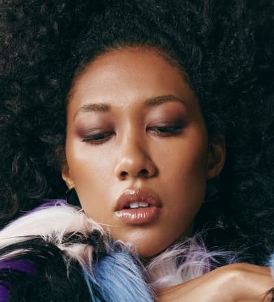 aoki-lee-simmons-7.jpg