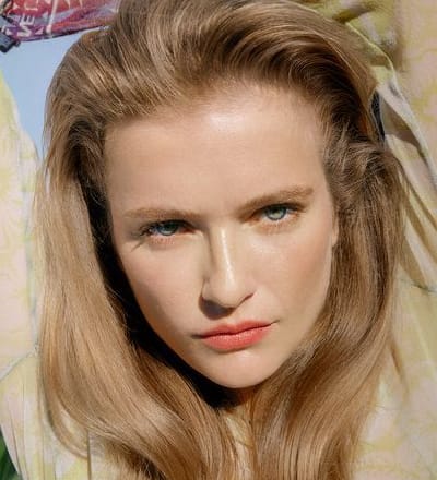 authentic-beauty-concept-campaign-x-camille-razat-1.jpg