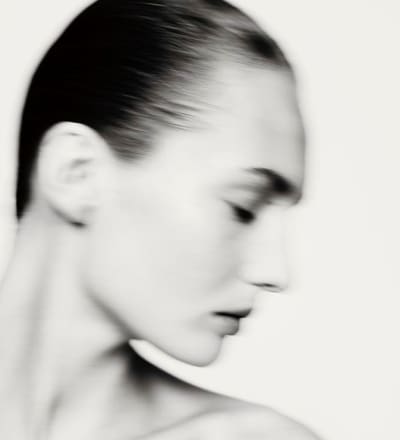 azzedine-alaia-black-dresses-digital-campaign-6.jpg