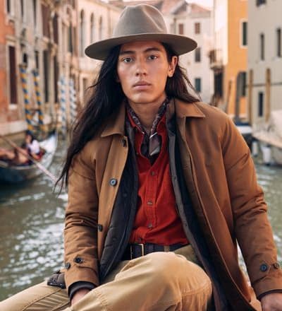 banana-republic-fall-2022-venice-3.jpg