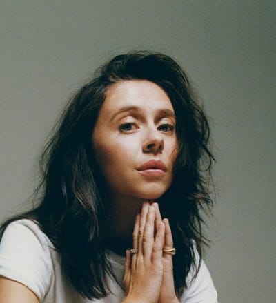 bel-powley-emma-appleton-4.jpg
