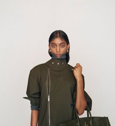 burberry-pre-fall-2024-lookbook-21.jpg