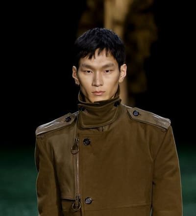 burberry-winter-2024-show-24.jpg