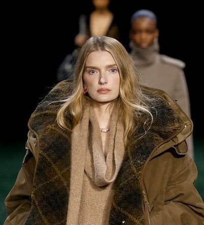 burberry-winter-2024-show-40.jpg