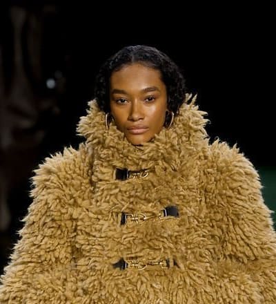 burberry-winter-2024-show-56.jpg