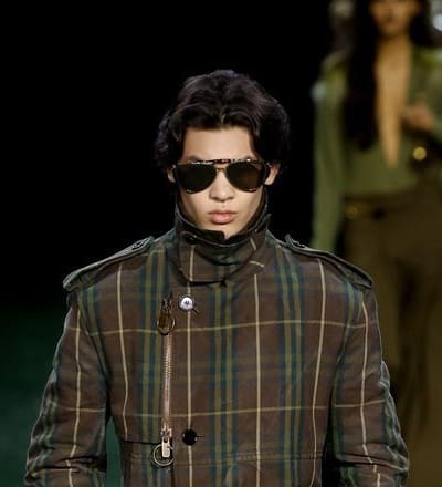 burberry-winter-2024-show-9.jpg