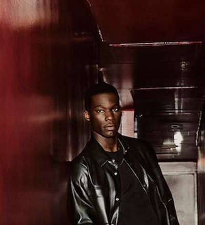 calvin-klein-holiday-2025-by-bryan-liston-4.jpg