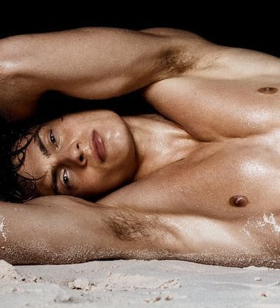 calvin-klein-summer-campaign-2025-by-stuart-winecoff-6.jpg