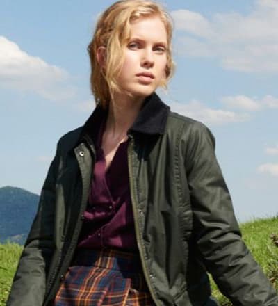 campagna-inglese-by-louis-christopher-for-f-magazine-6.jpg