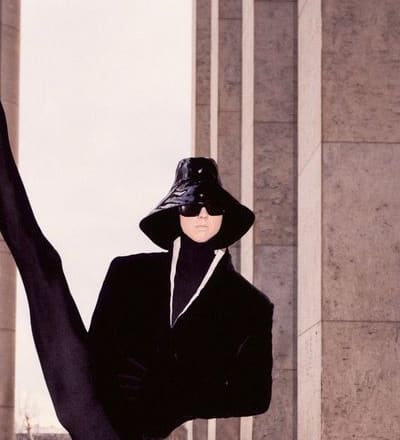 captured-in-paris-by-luca-anzalone-zara-1.jpg