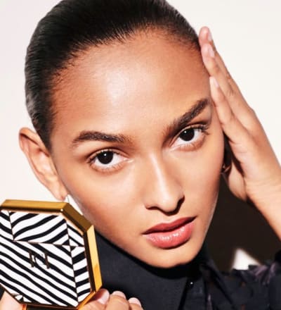 carolina-herrera-beauty-campaign-winter-2020-2.jpg