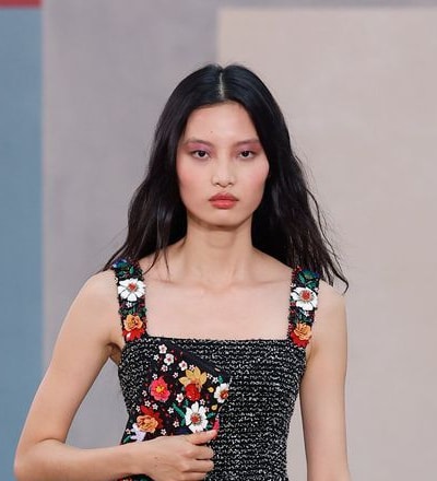carolina-herrera-f-w-26-show-19.jpg