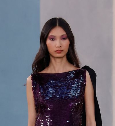 carolina-herrera-f-w-26-show-34.jpg