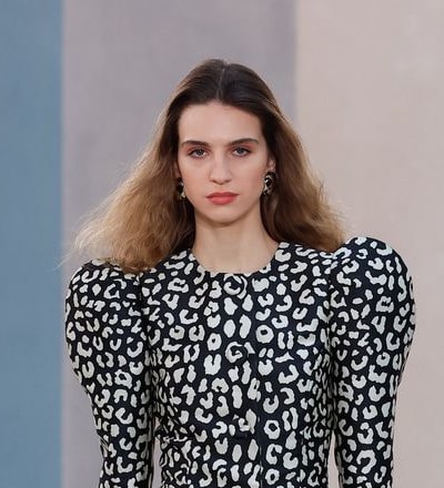 carolina-herrera-f-w-26-show-54.jpg