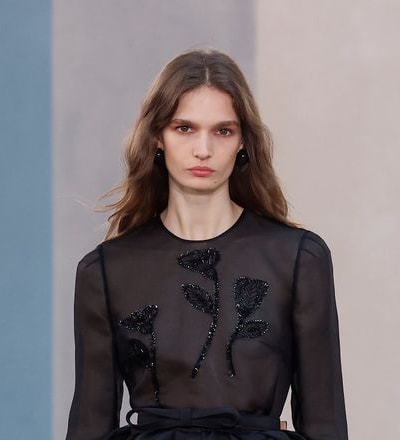 carolina-herrera-f-w-26-show-56.jpg