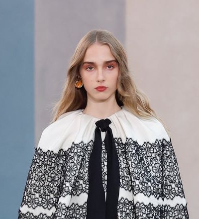 carolina-herrera-f-w-26-show-63.jpg