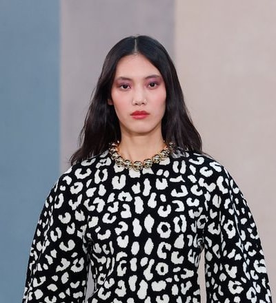carolina-herrera-f-w-26-show-8.jpg
