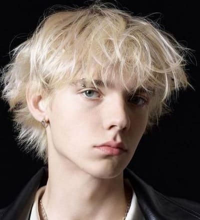 celine-homme-summer-2024-campaign-9.jpg