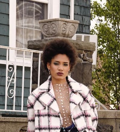 chanel-de-leon-4.jpg