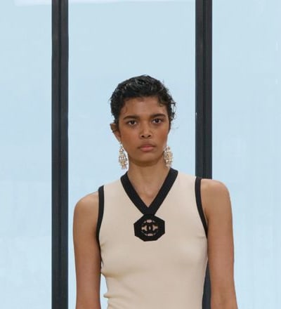 chanel-resort-2027-show-biarritz-16.jpg