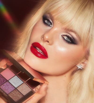 charlotte-tilbury-beauty-step-into-magic-holiday-2023-campaign-2.jpg