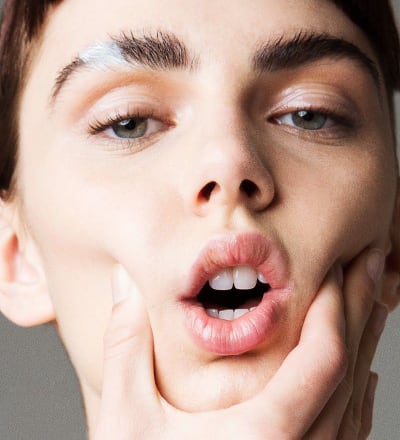 chipped-beauty-story-1.jpg