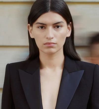 chloe-resort-2024-12.jpg
